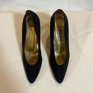 Pancaldi Classic Black Pump, Sz 6.5 B